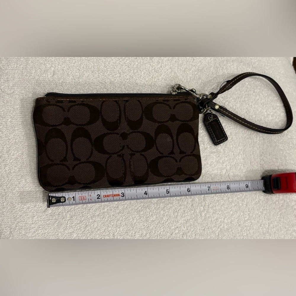 Small Coach wristlet Brown-Tan - Picture 2 of 3